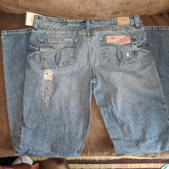 Distressed Jeans - Picture 2 of 2